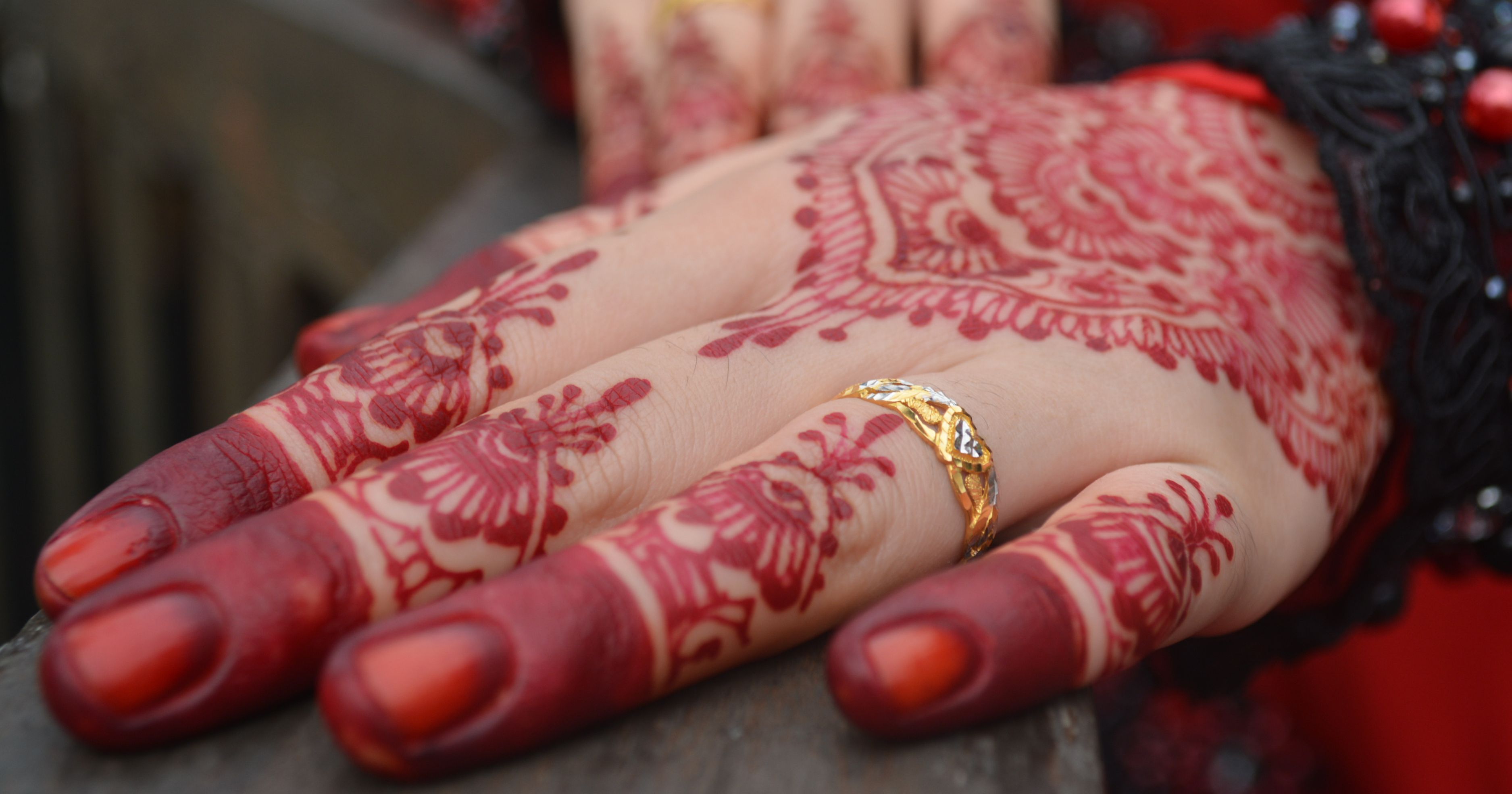 Half Hand Henna